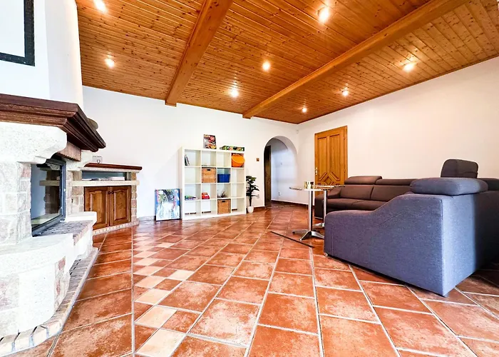 Villa Baska *